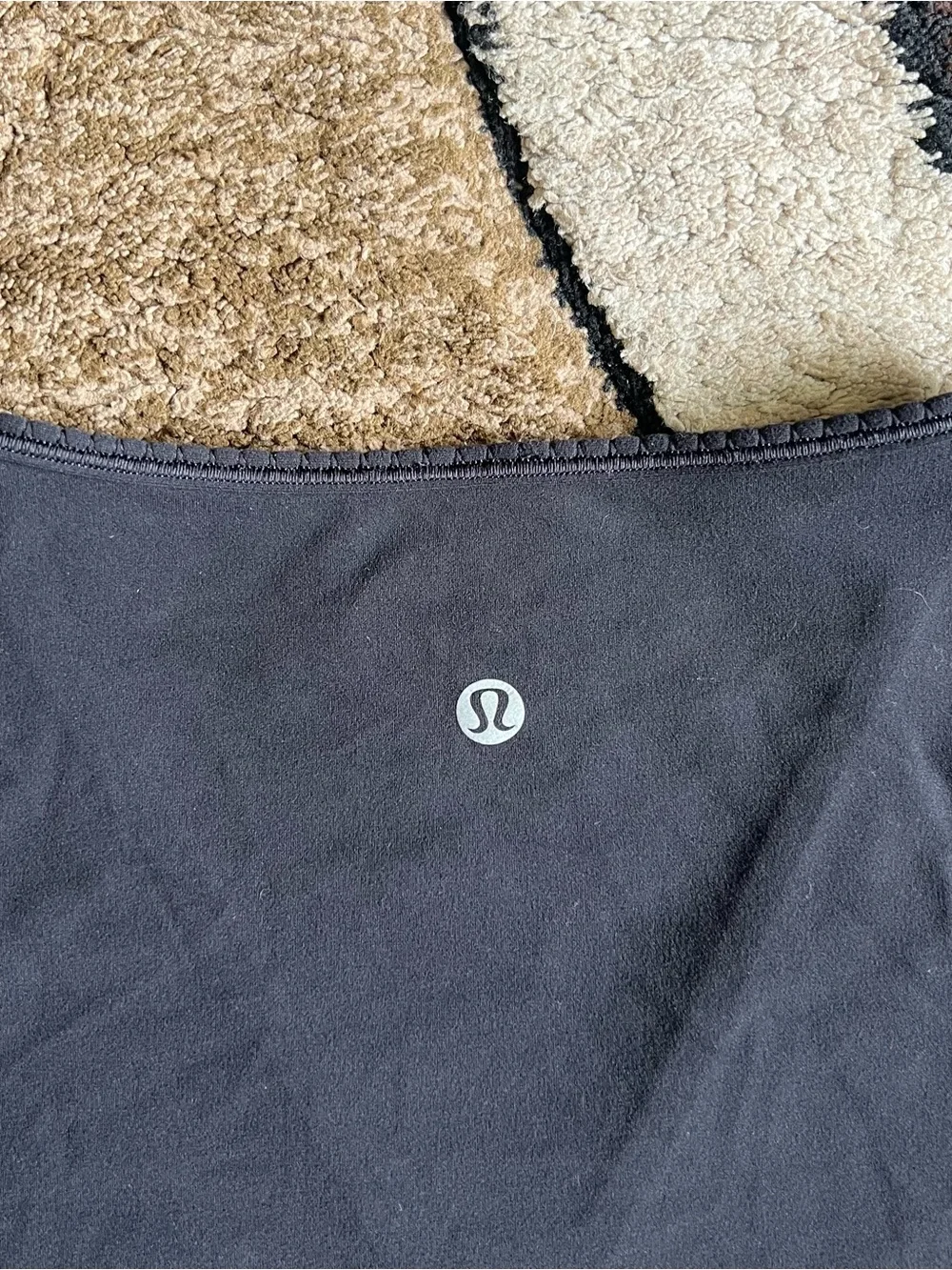 Women’s Lululemon Full Freedom Long Sleeve Shirt Size Large - Picture 4 of 9